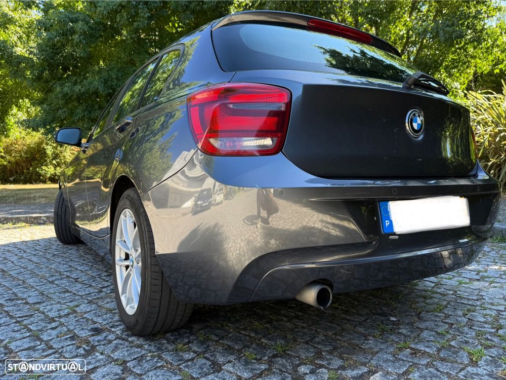 BMW 116 d EfficientDynamics — fotografia 11