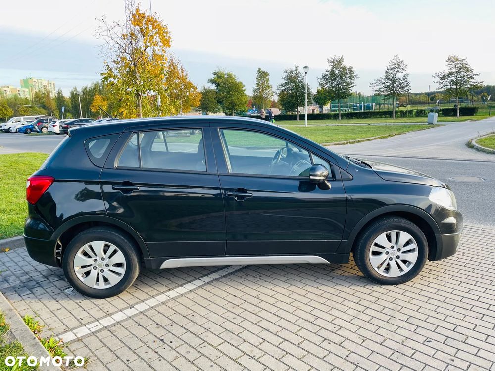 Suzuki SX4 S-Cross 1.6 DDiS 4x4 Comfort - 6
