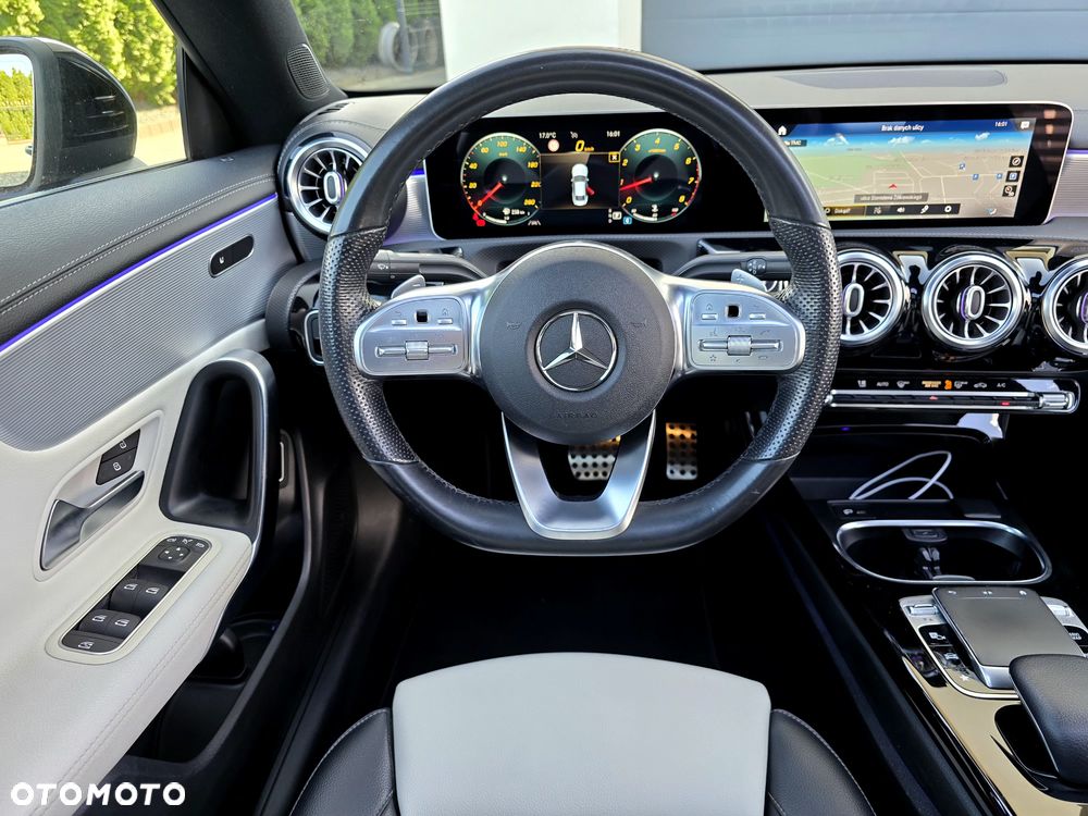 Mercedes-Benz CLA 220 AMG Line 7G-DCT - 19