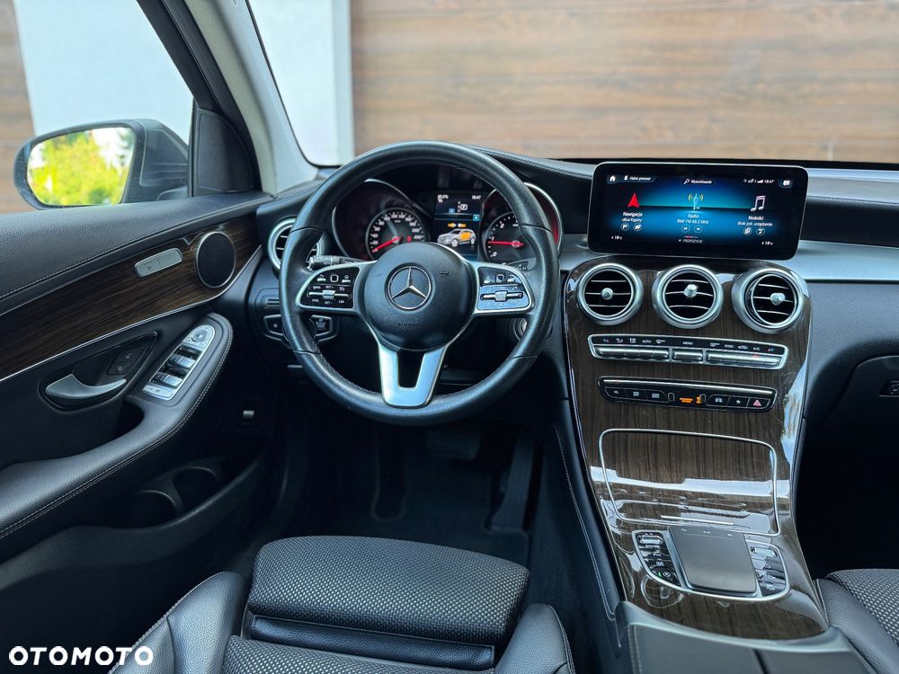 Mercedes-Benz GLC 220 d 4Matic 9G-TRONIC - 30