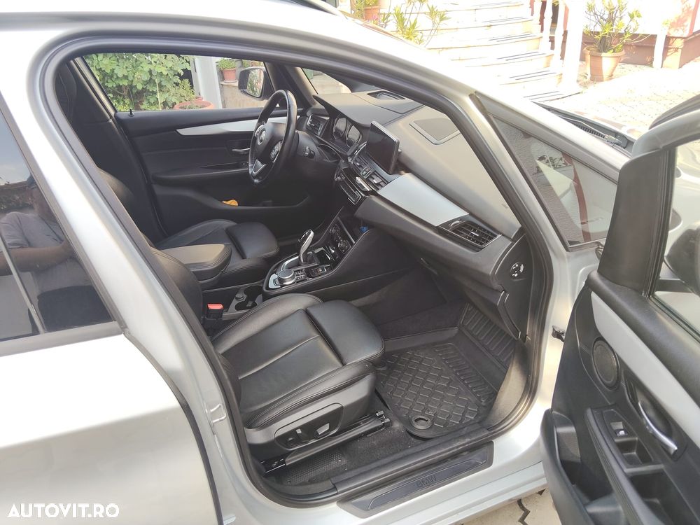 BMW Seria 2 220d AT Advantage - 10