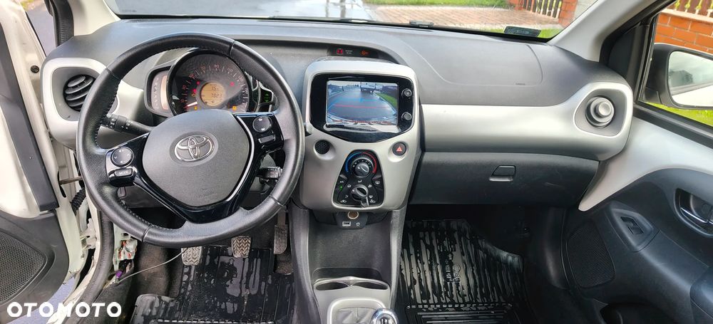 Toyota Aygo x-cite - 7