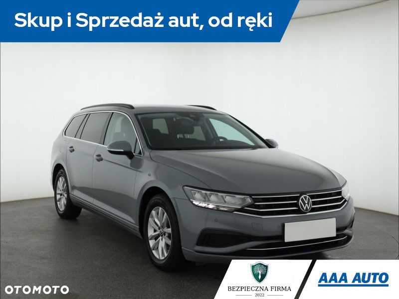 Volkswagen Passat Variant - 3