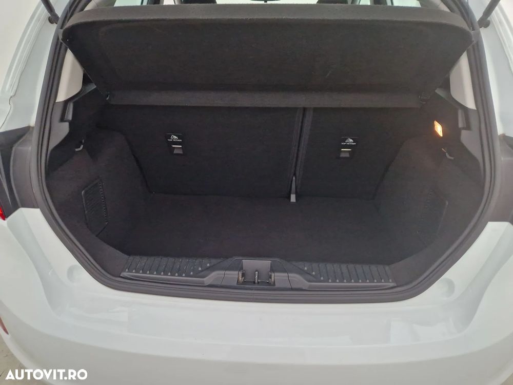 Ford Fiesta 1.1 Trend - 10