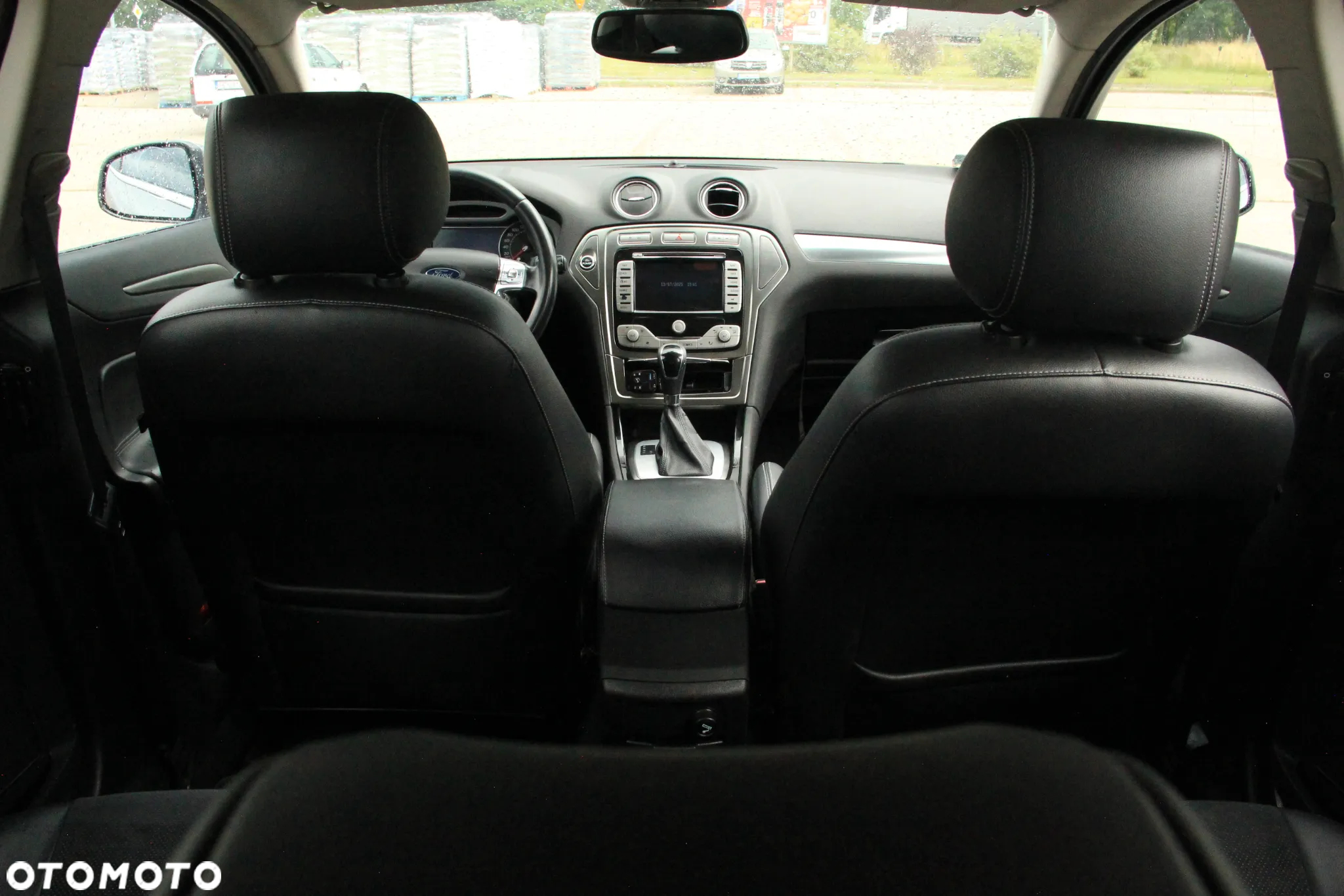 Ford Mondeo - 8