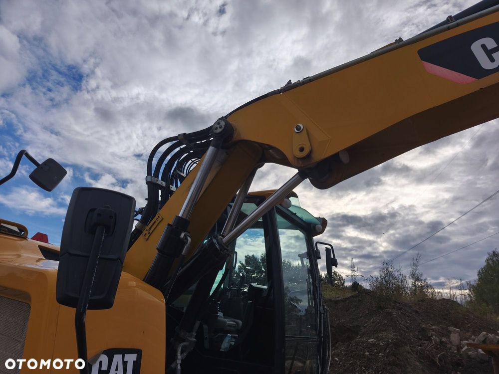 Caterpillar M317F - 40