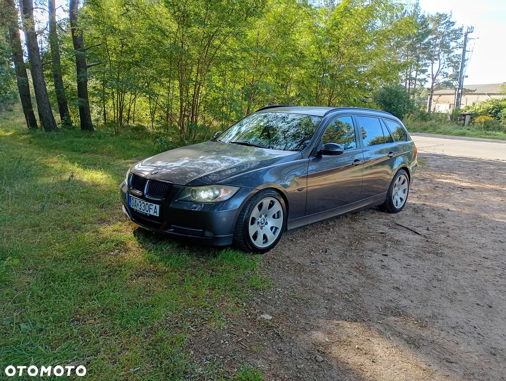 BMW Seria 3 - 1