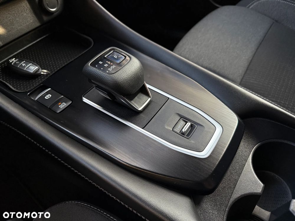 Nissan Qashqai 1.3 DIG-T N-Connecta DCT - 30