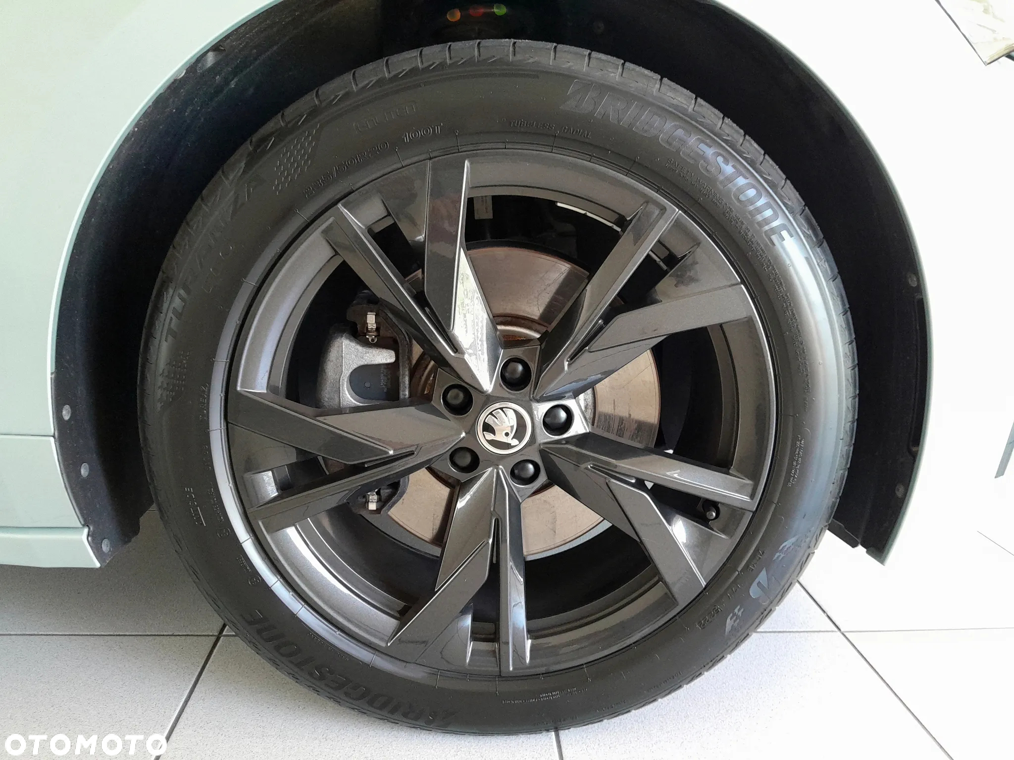 Skoda Enyaq RS 82kWh Maxx - 12