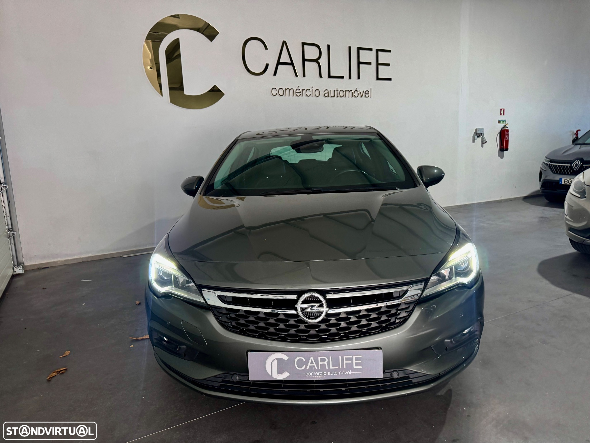 Opel Astra 1.0 Business Edition S/S - 19