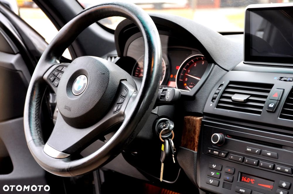 BMW X3 3.0sd - 26