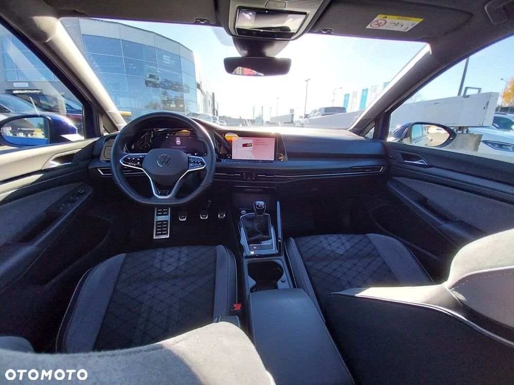 Volkswagen Golf - 13