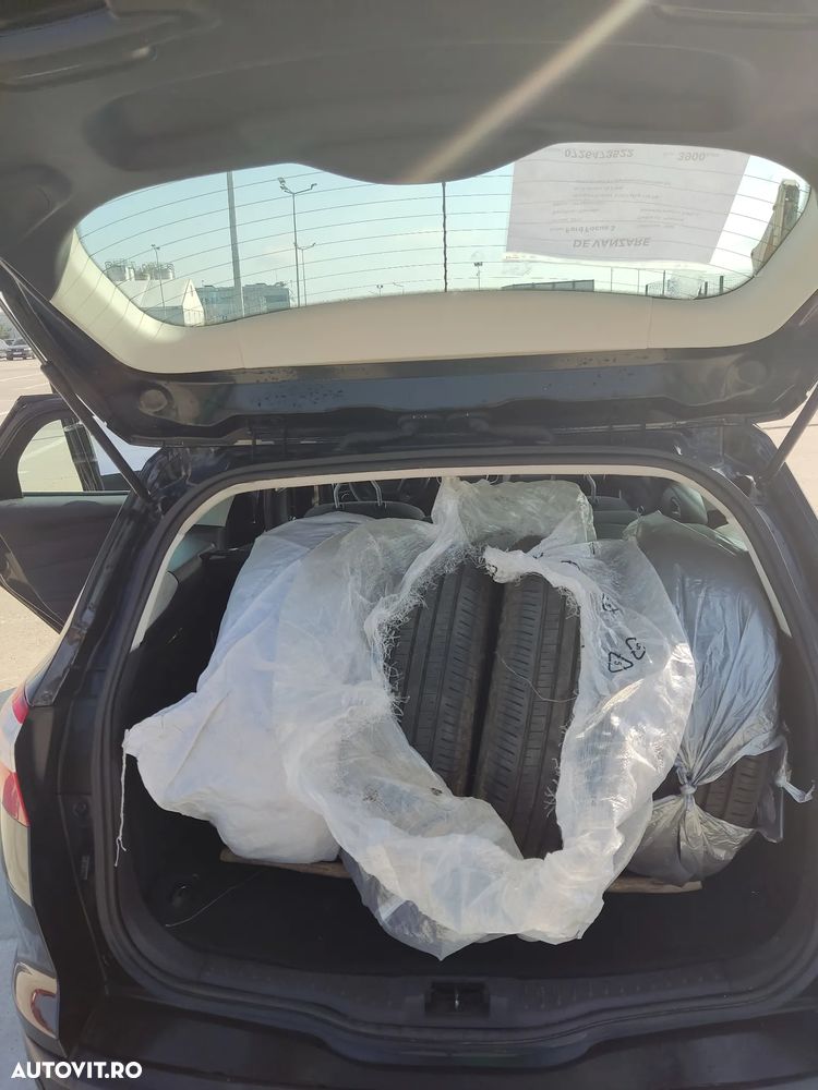 Ford Focus 1.6 TDCI DPF Titanium - 10