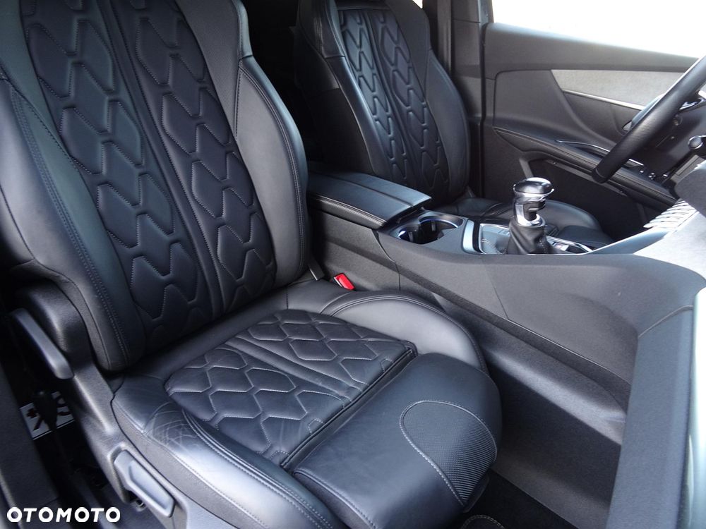 Peugeot 5008 1.5 BlueHDi GT S&S - 17
