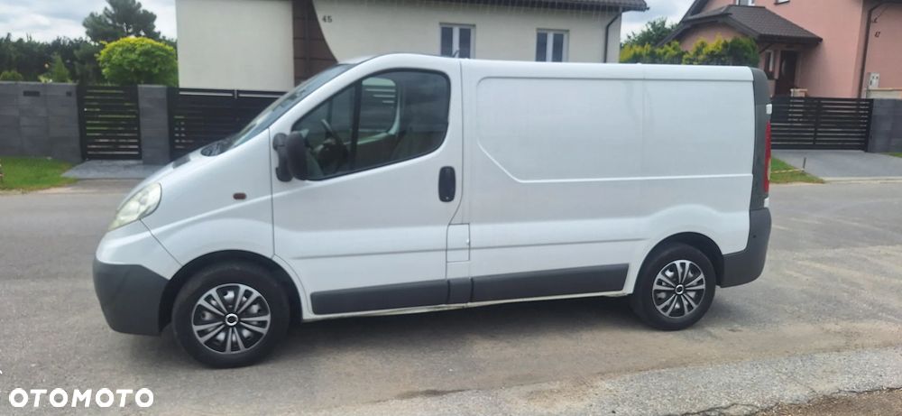 Opel Vivaro - 9