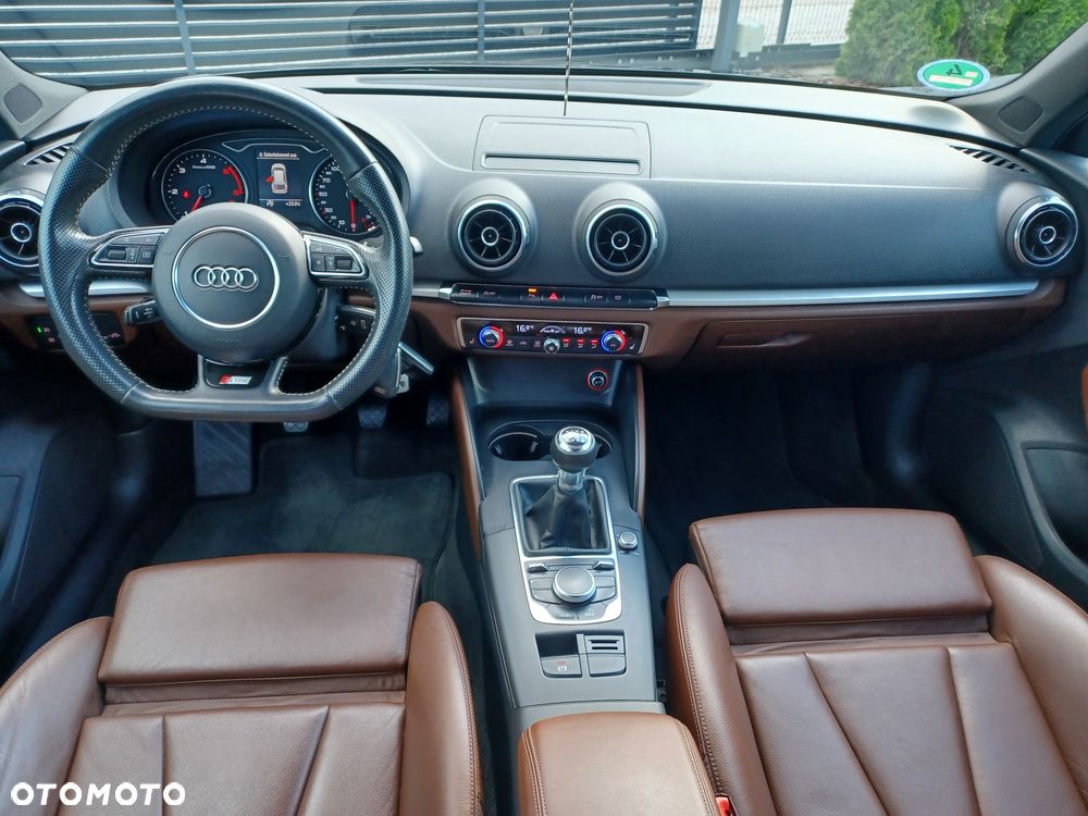 Audi A3 Sportback 2.0 TDI S line Sportpaket - 12