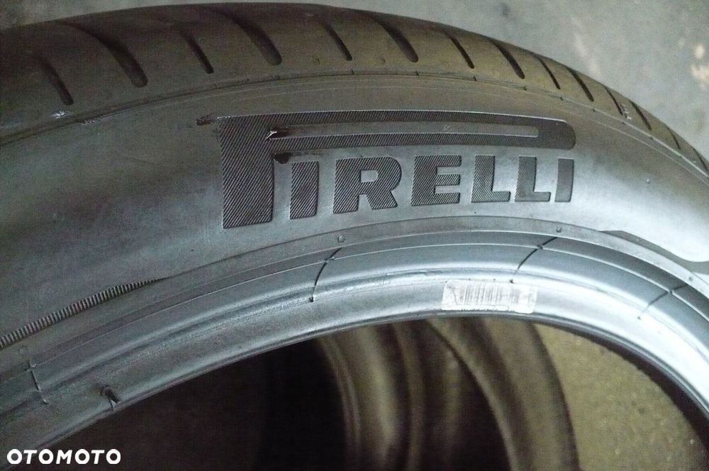2x PIRELLI P Zero PZ4 255/40R21 5,9mm 6,9mm 2021 - 3