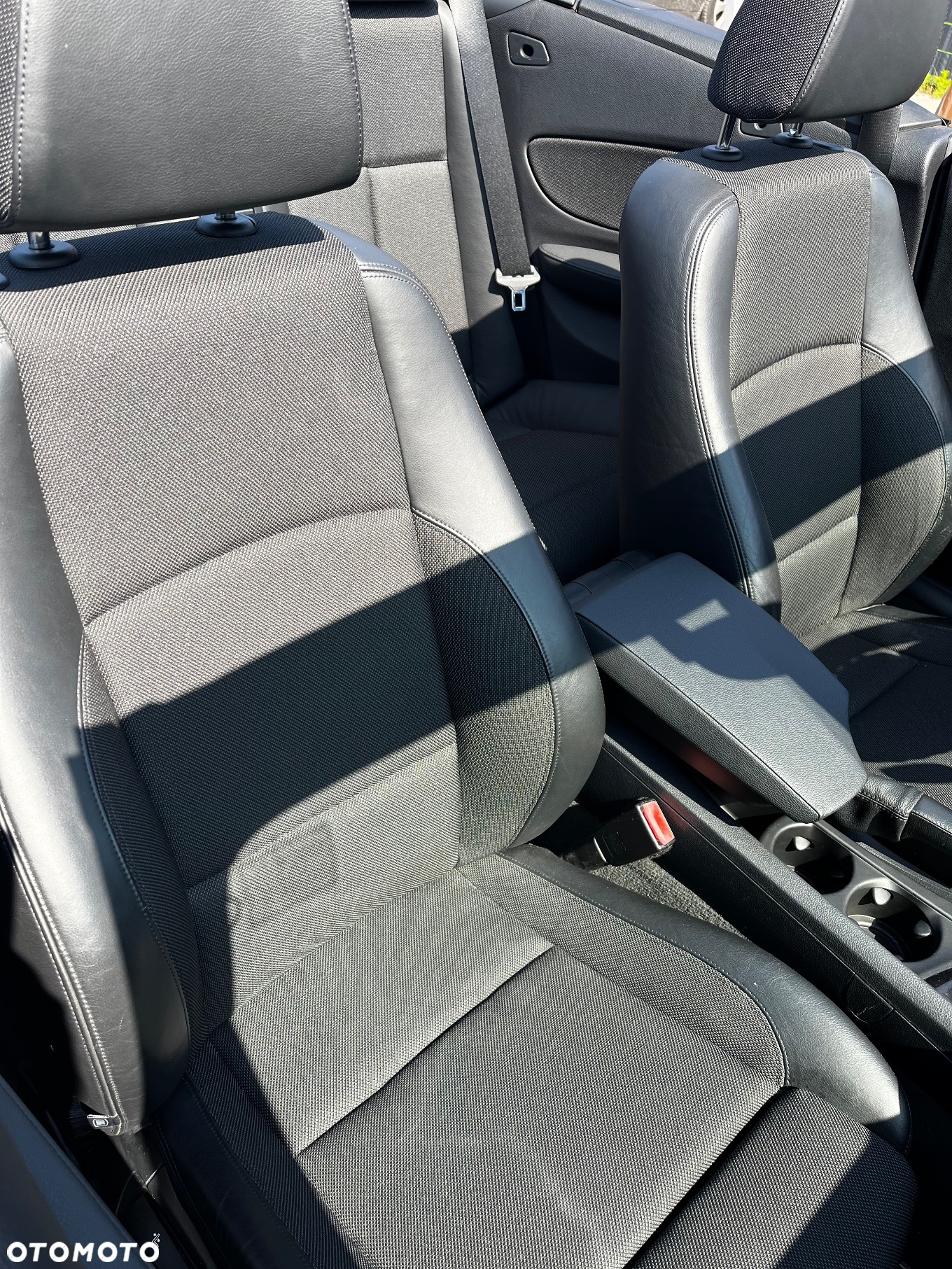 BMW Seria 1 120i - 26