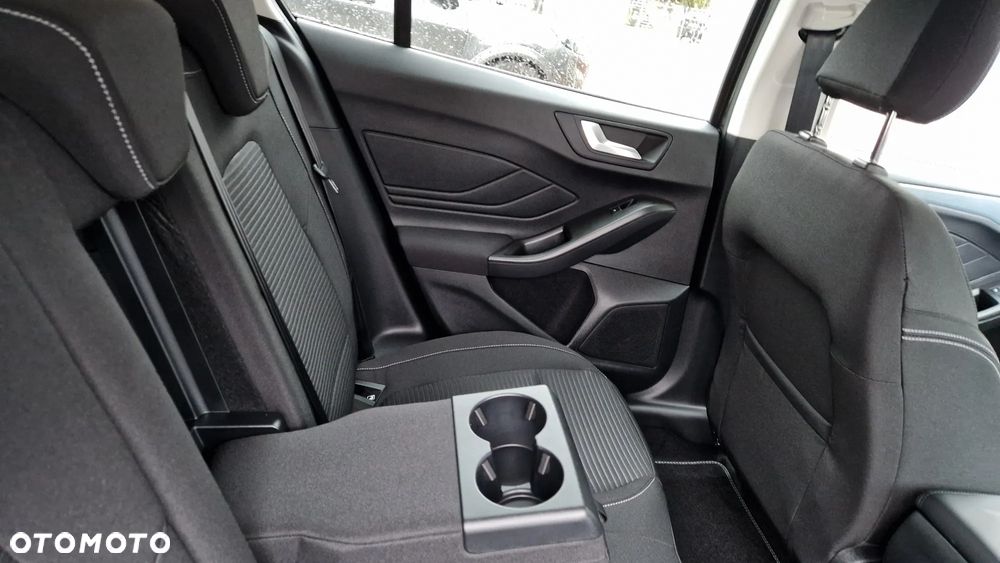 Ford Focus 1.0 EcoBoost mHEV Active X - 17