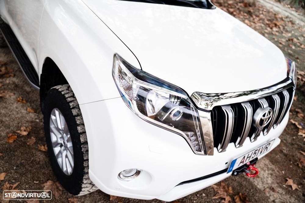 Toyota Land Cruiser Prado - 13