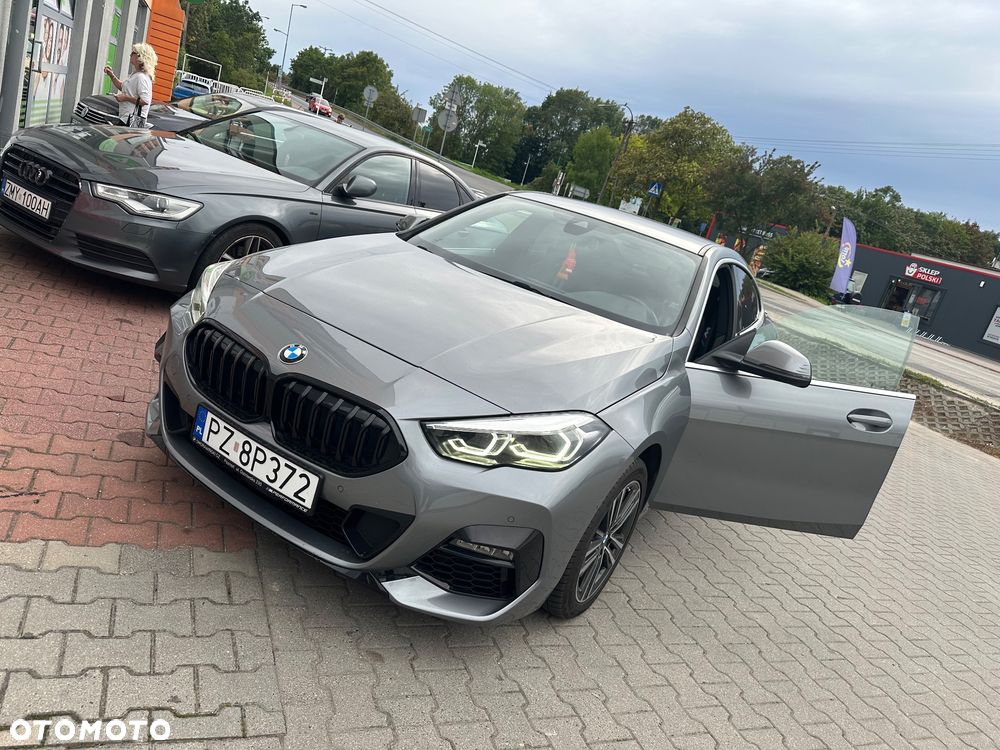 BMW Seria 2 218i - 13