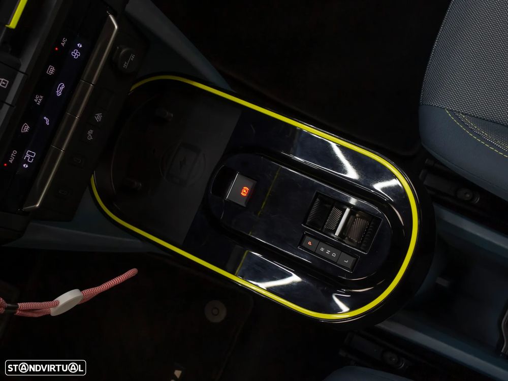 Fiat Grande Panda 1.2 Hybrid La Prima eDCT - 32