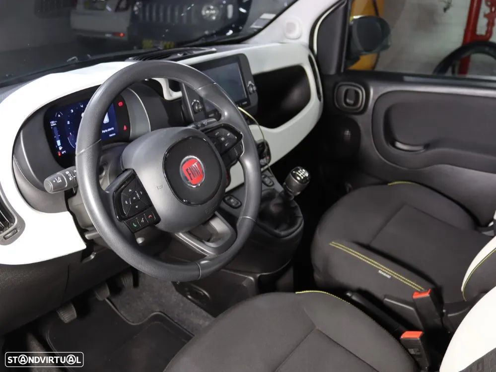 Fiat Panda 1.0 Hybrid Pandina - 10