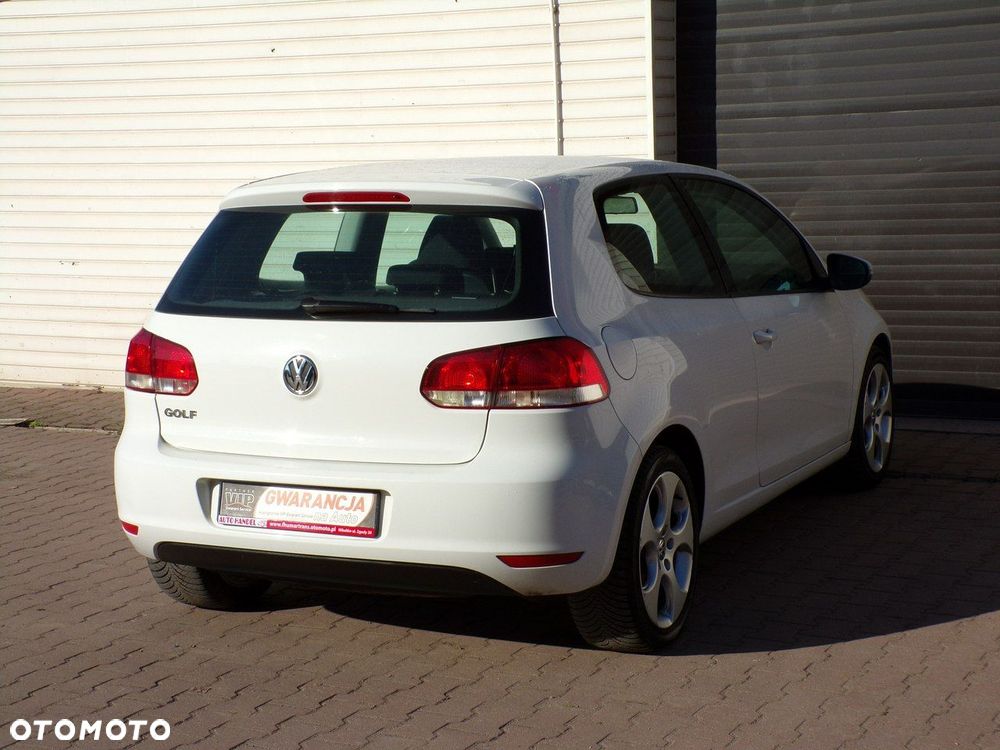 Volkswagen Golf - 13