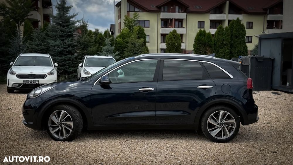 Kia Niro 1.6 GDI 2WD Aut. Vision - 6