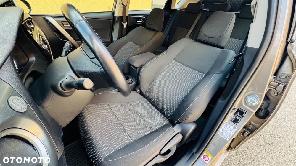 Toyota Auris 1.33 VVT-i Life Comfort - 16