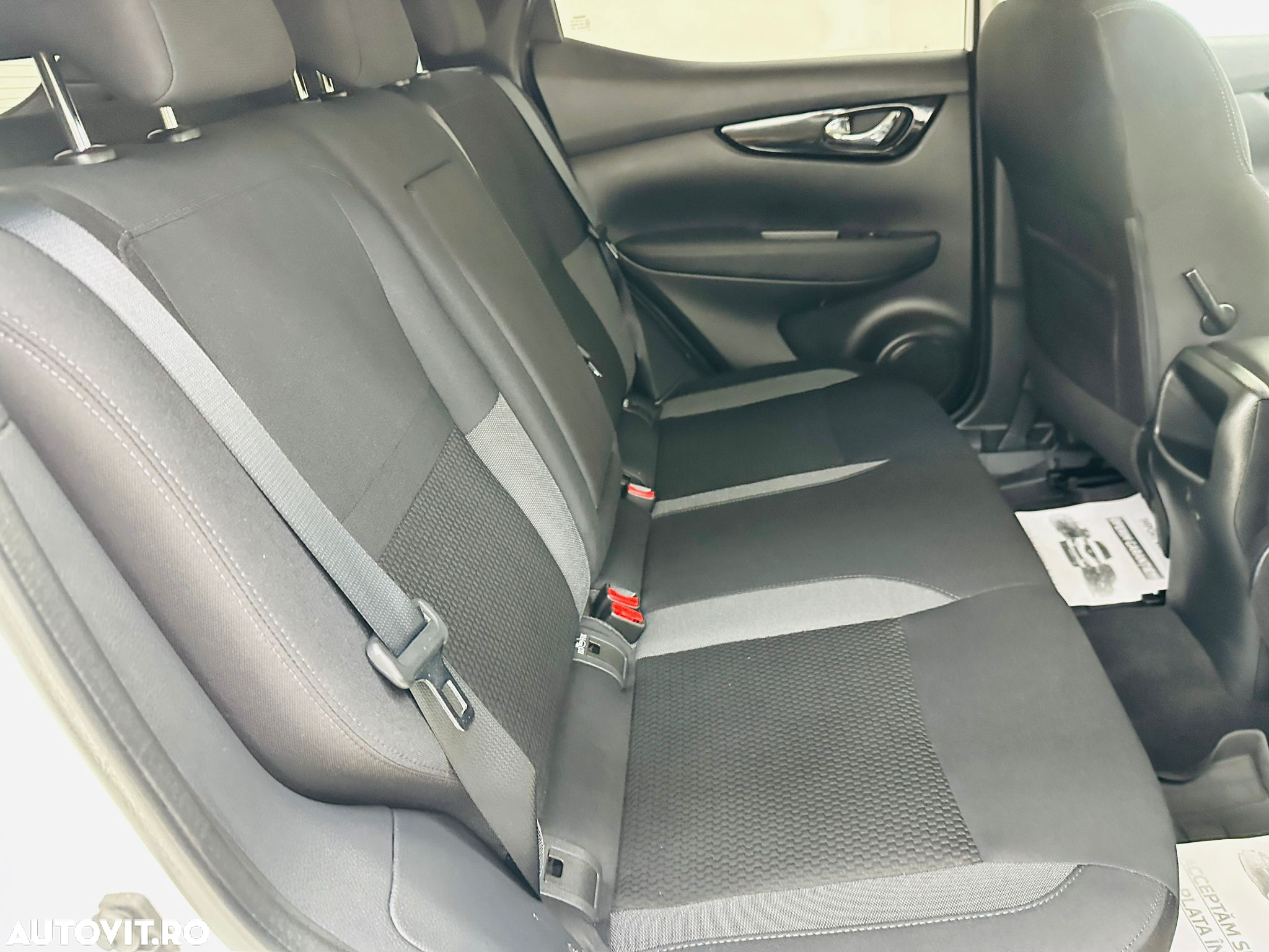 Nissan Qashqai 1.3 DIG-T MHEV Xtronic N-Design - 7