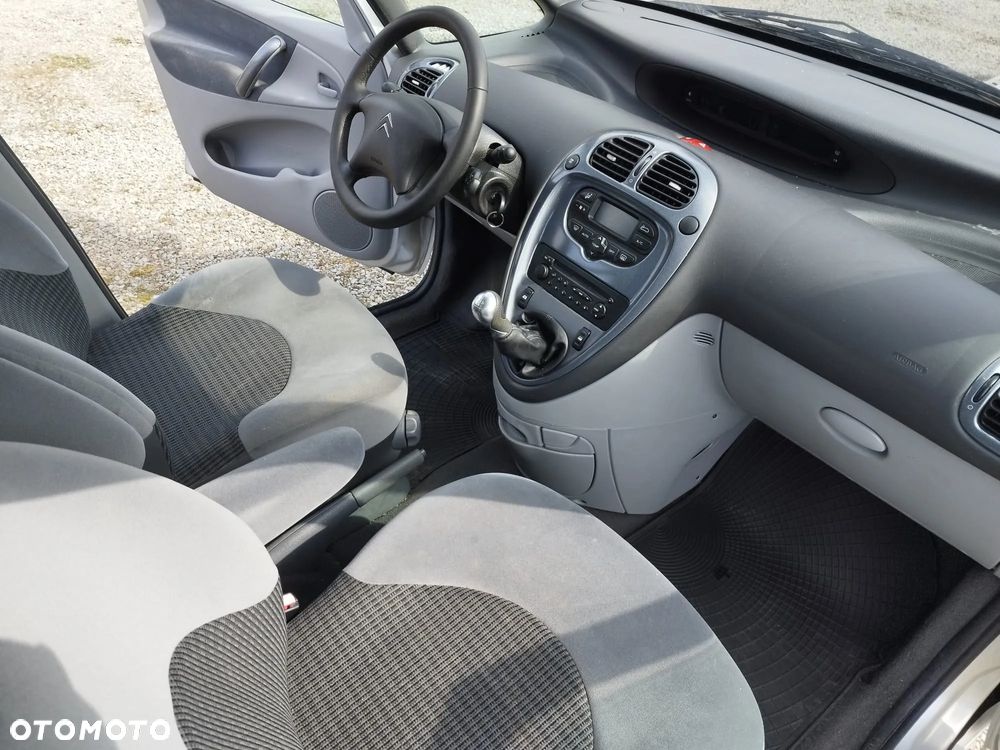 Citroën Xsara Picasso - 17