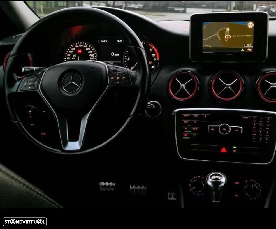 Mercedes-Benz A 180 d AMG Line - 6