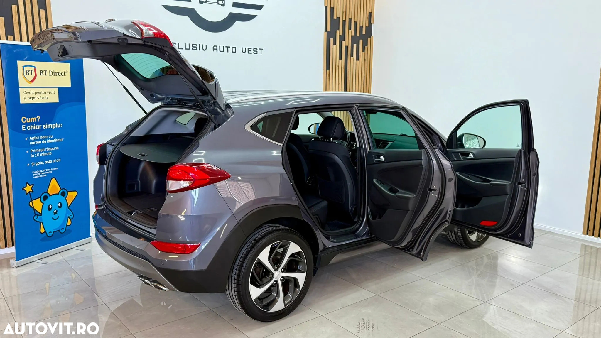 Hyundai Tucson 2.0 CRDI 4WD Style - 13
