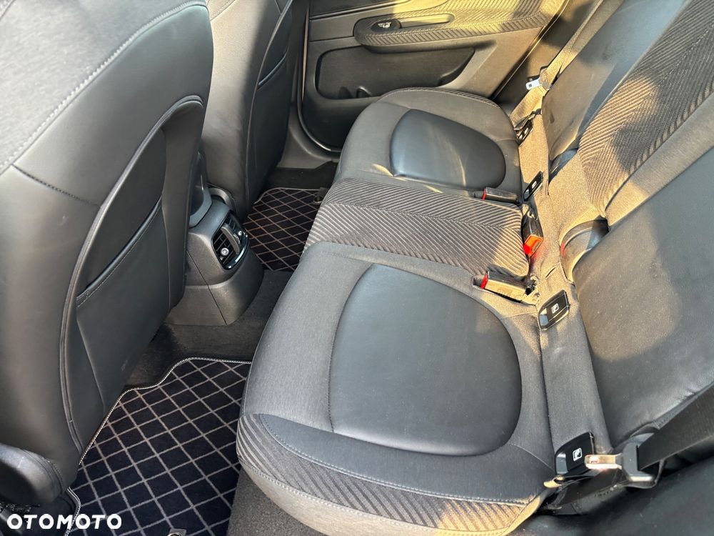 MINI Countryman Cooper ALL4 Trim - 22