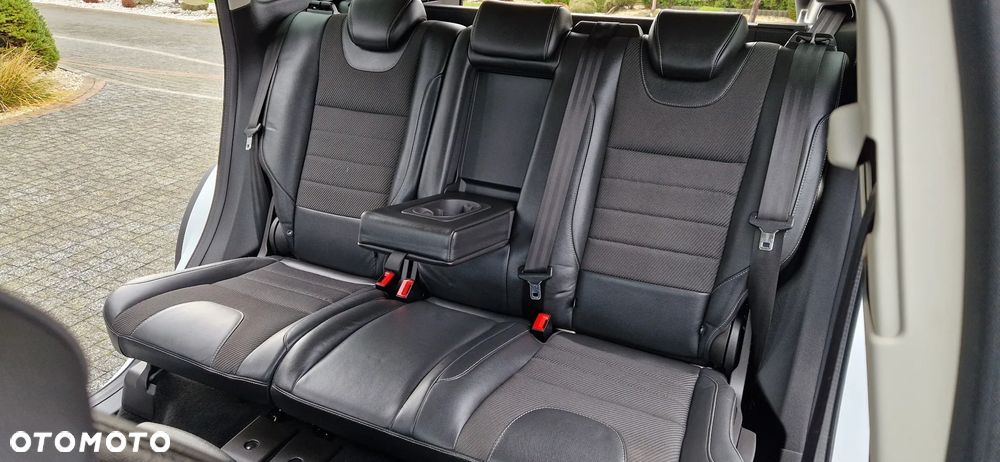 Ford Kuga 2.0 TDCi 4x2 Titanium - 29