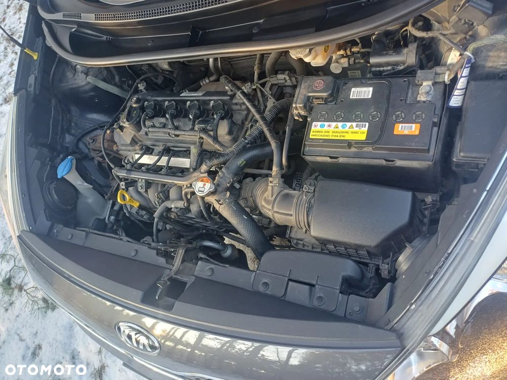 Kia Rio 1.2 Business Line - 25