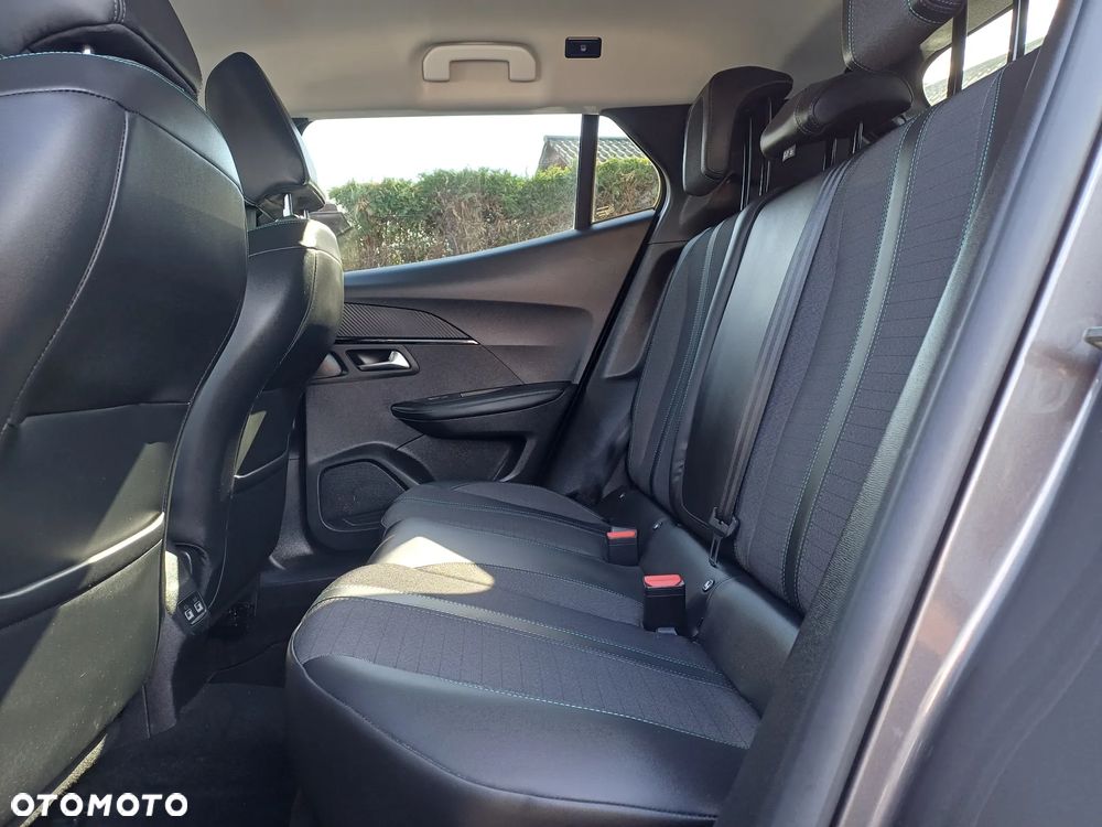 Peugeot 2008 1.2 PureTech Allure Pack S&S EAT8 - 16