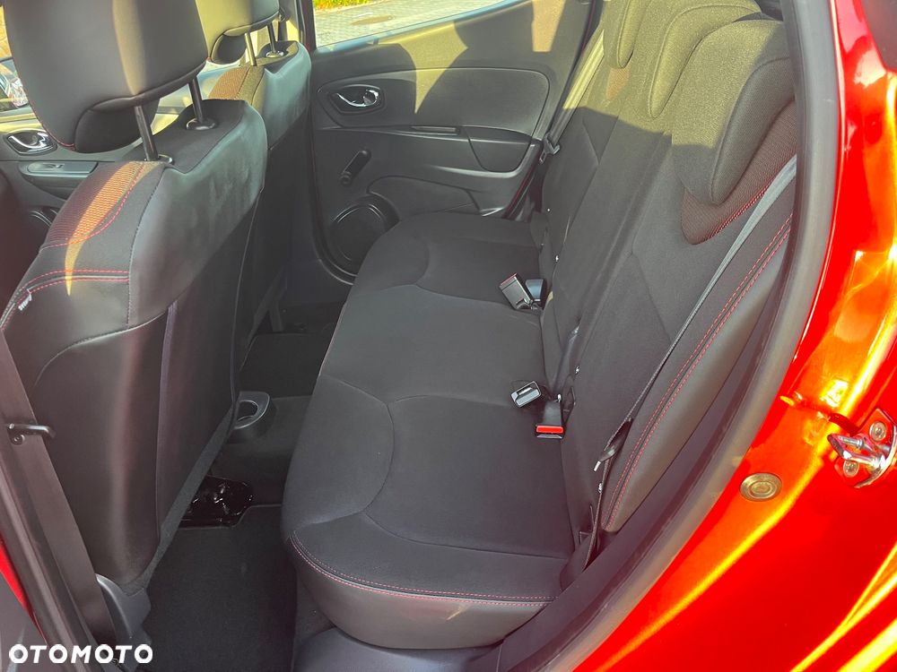 Renault Clio - 16