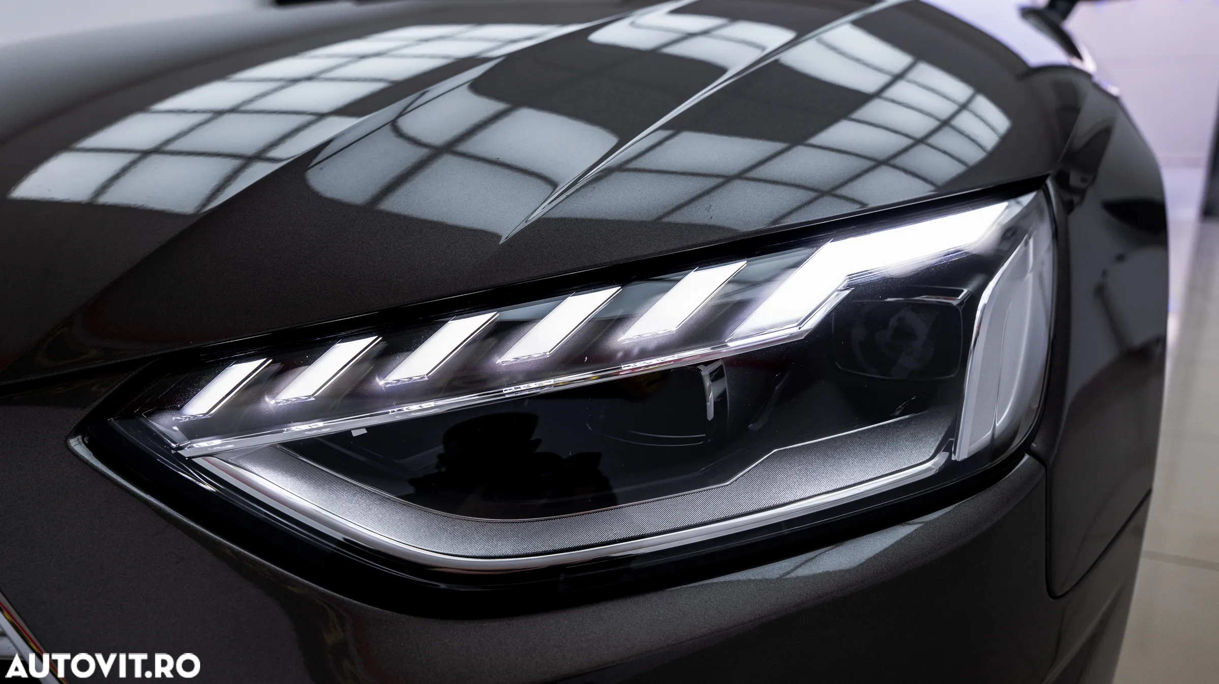Audi A4 2.0 TDI S tronic Design - 11