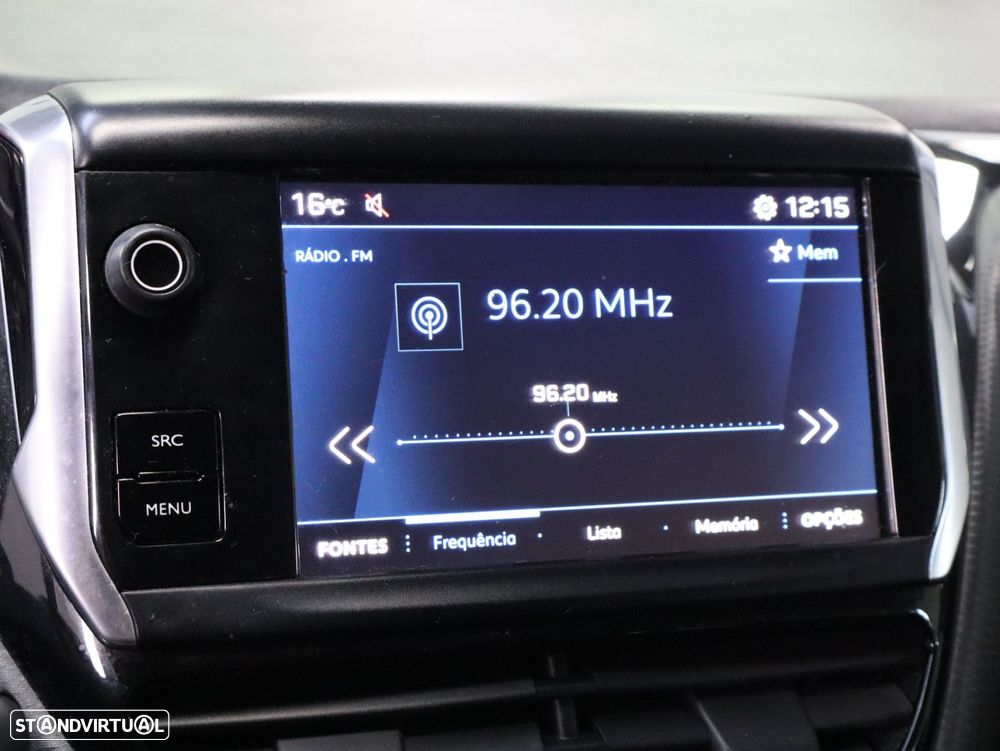 Peugeot 2008 1.2 PureTech Style - 11