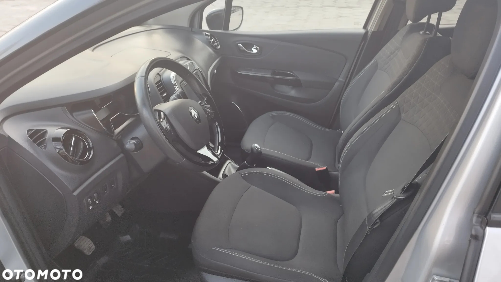 Renault Captur 0.9 Energy TCe Limited - 6
