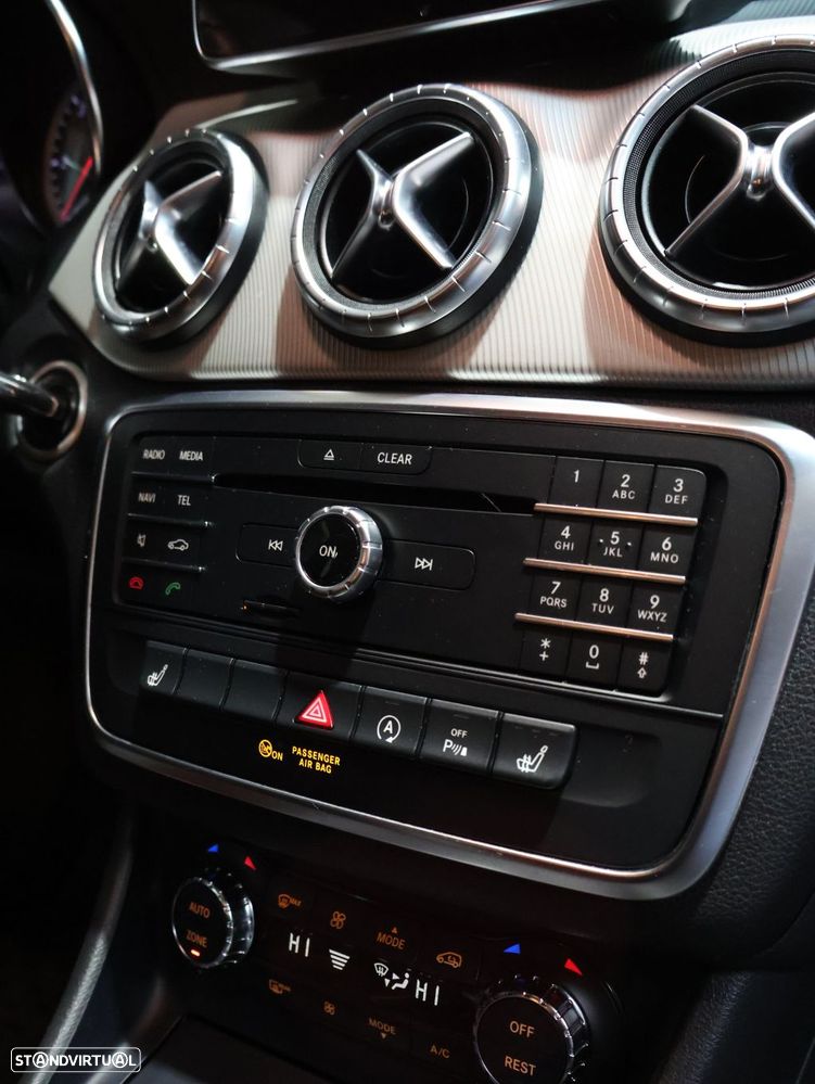 Mercedes-Benz CLA 180 d Shooting Brake Urban - 20