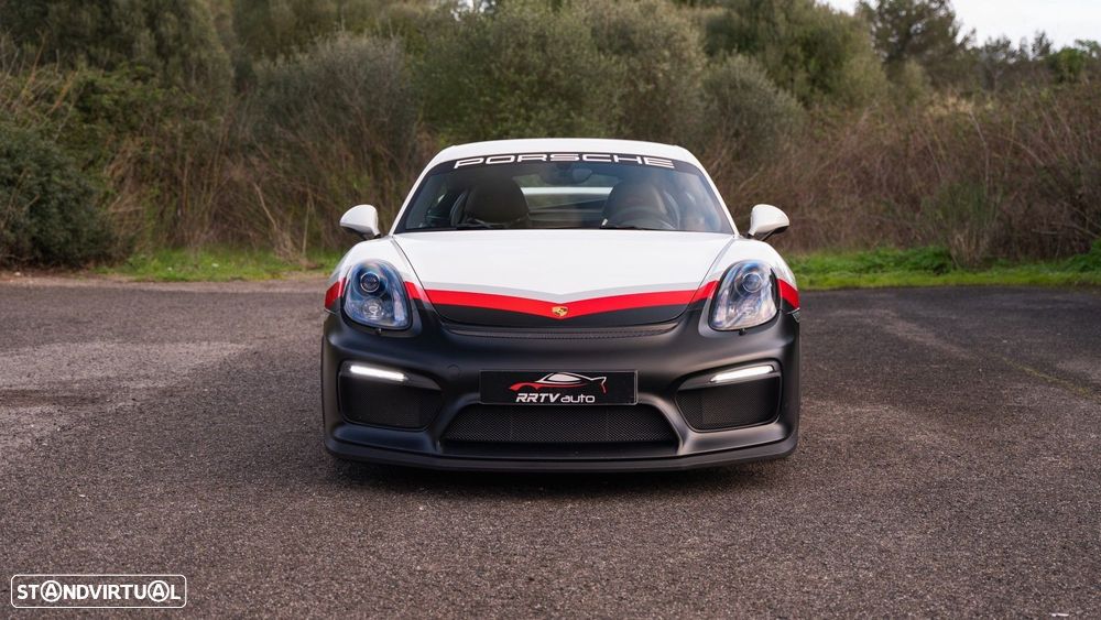 Porsche Cayman GT4 - 15