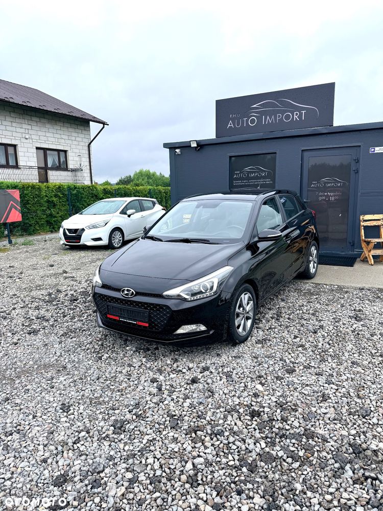 Hyundai i20 blue 1.2 Advantage - 1