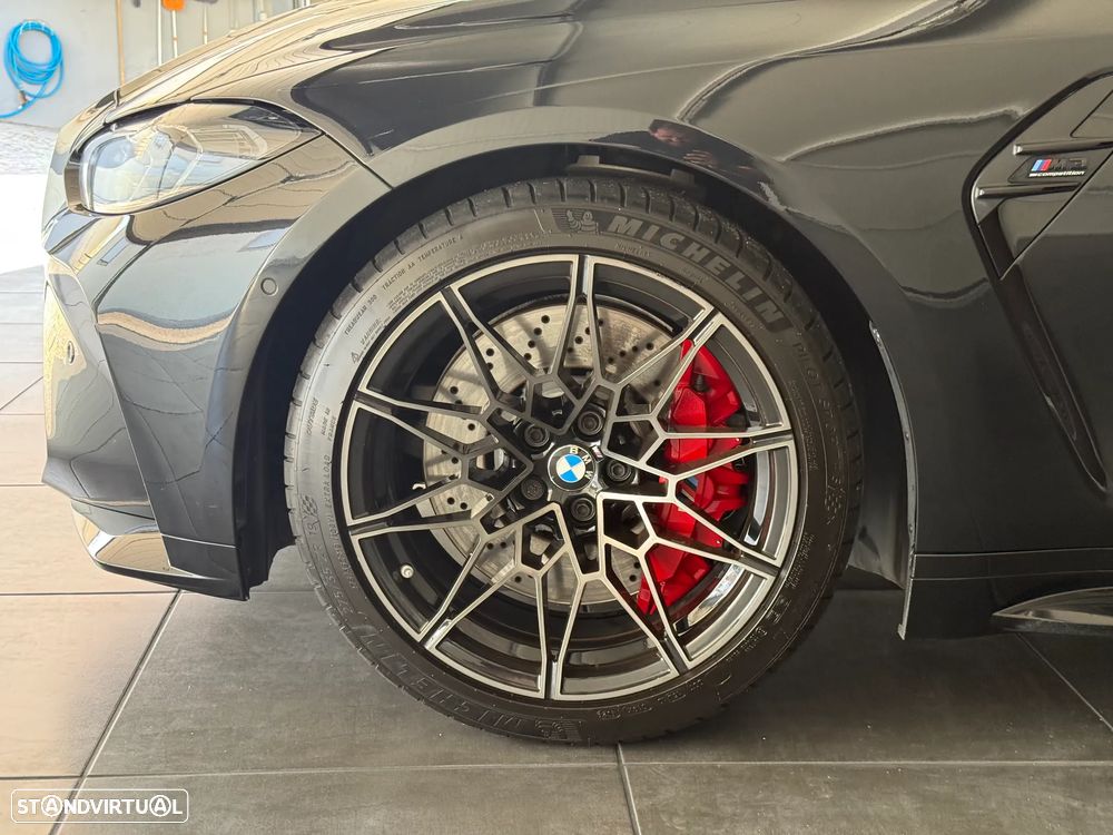 BMW M3 Competition - 12