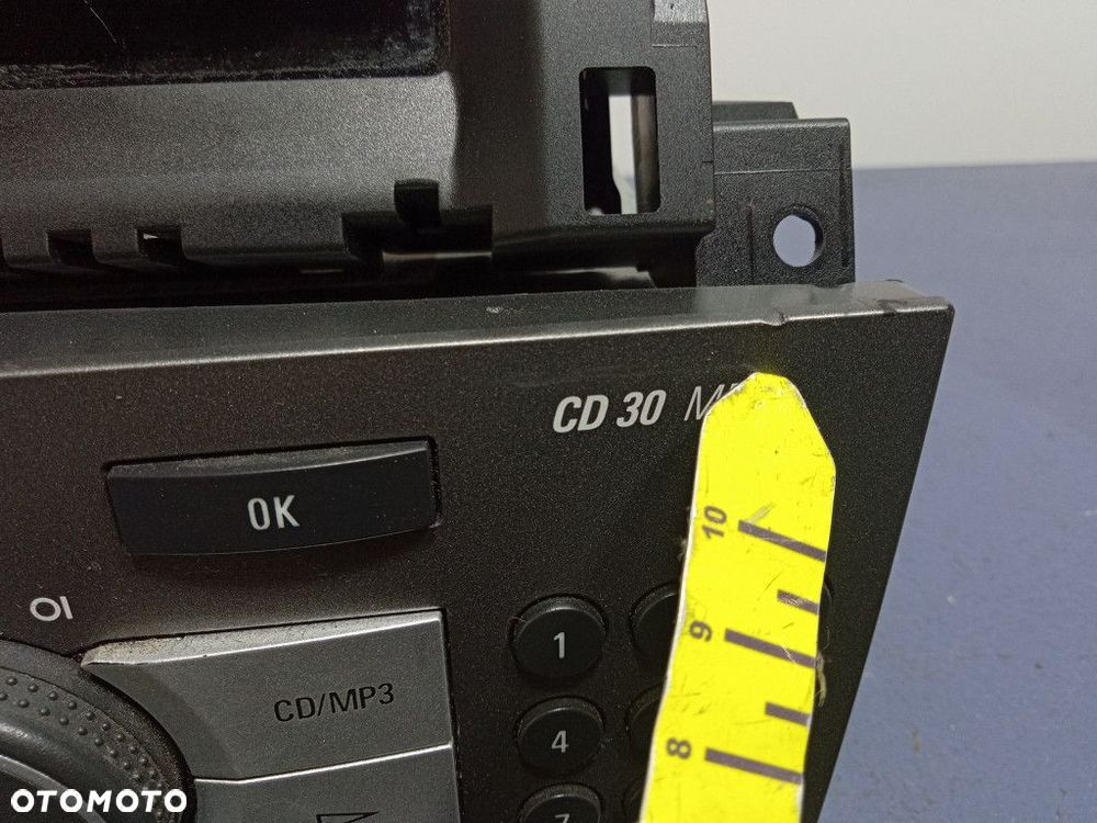 OPEL ASTRA H RADIO WYŚWIETLACZ KOMPLET 13251048 13208089 - 12
