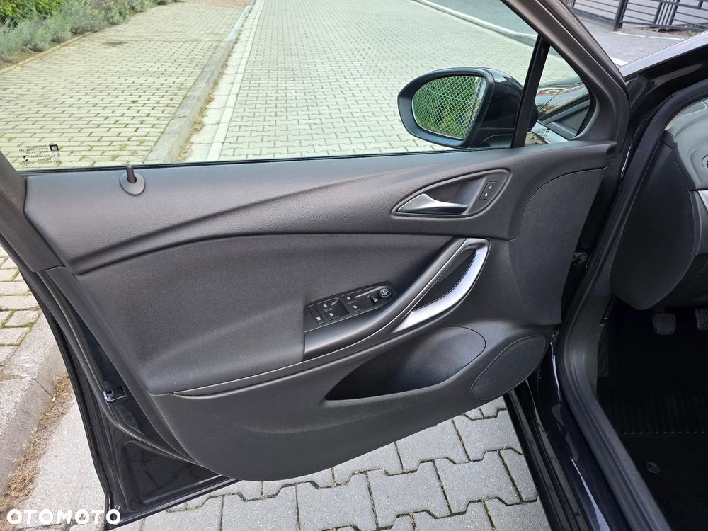 Opel Astra 1.4 Turbo Edition - 14
