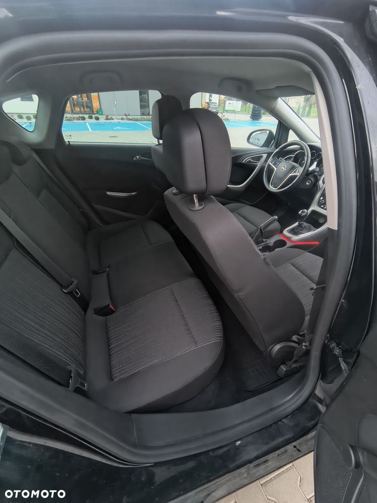 Opel Astra - 8