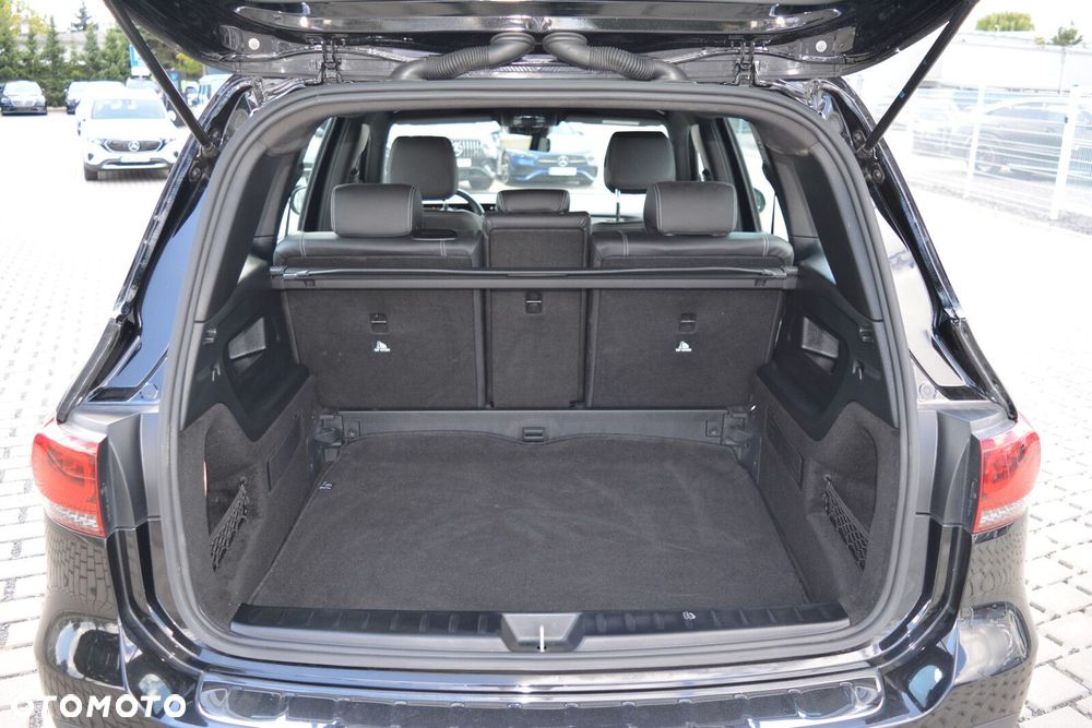 Mercedes-Benz GLB 200 Style 7G-DCT - 25